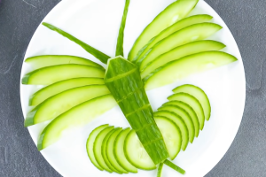 Как сделать овощное оформление: фигура Дерзкая стрекоза